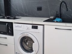 Titan, 5 minute metrou Nicolae Grigorescu